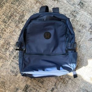 New Crew Backpack 22L